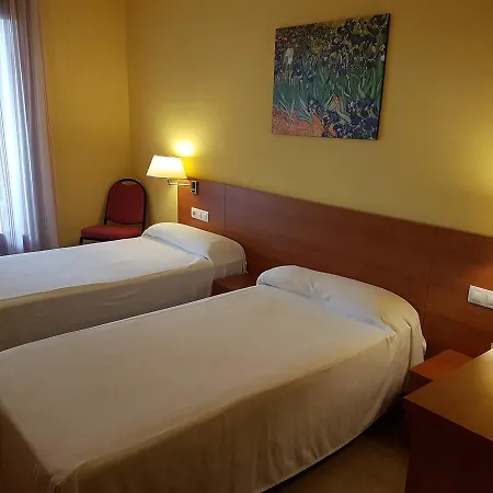 De Baena Hotel *